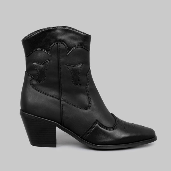 Kansas All Black Pu