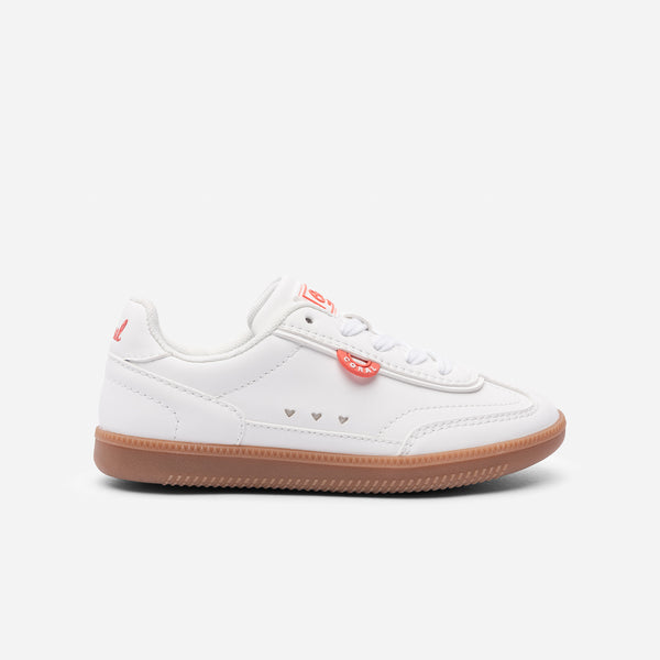 Millie White/Camel
