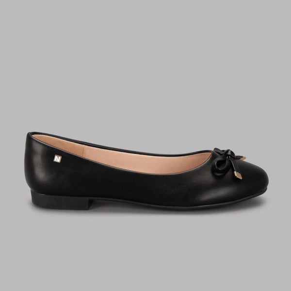 Amalia All Black
