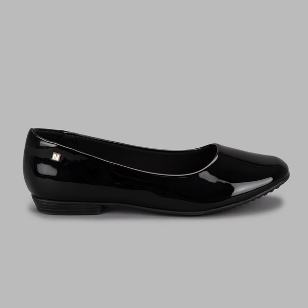 Velma 2 Black Pat