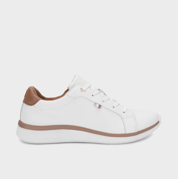 Step White/Moca